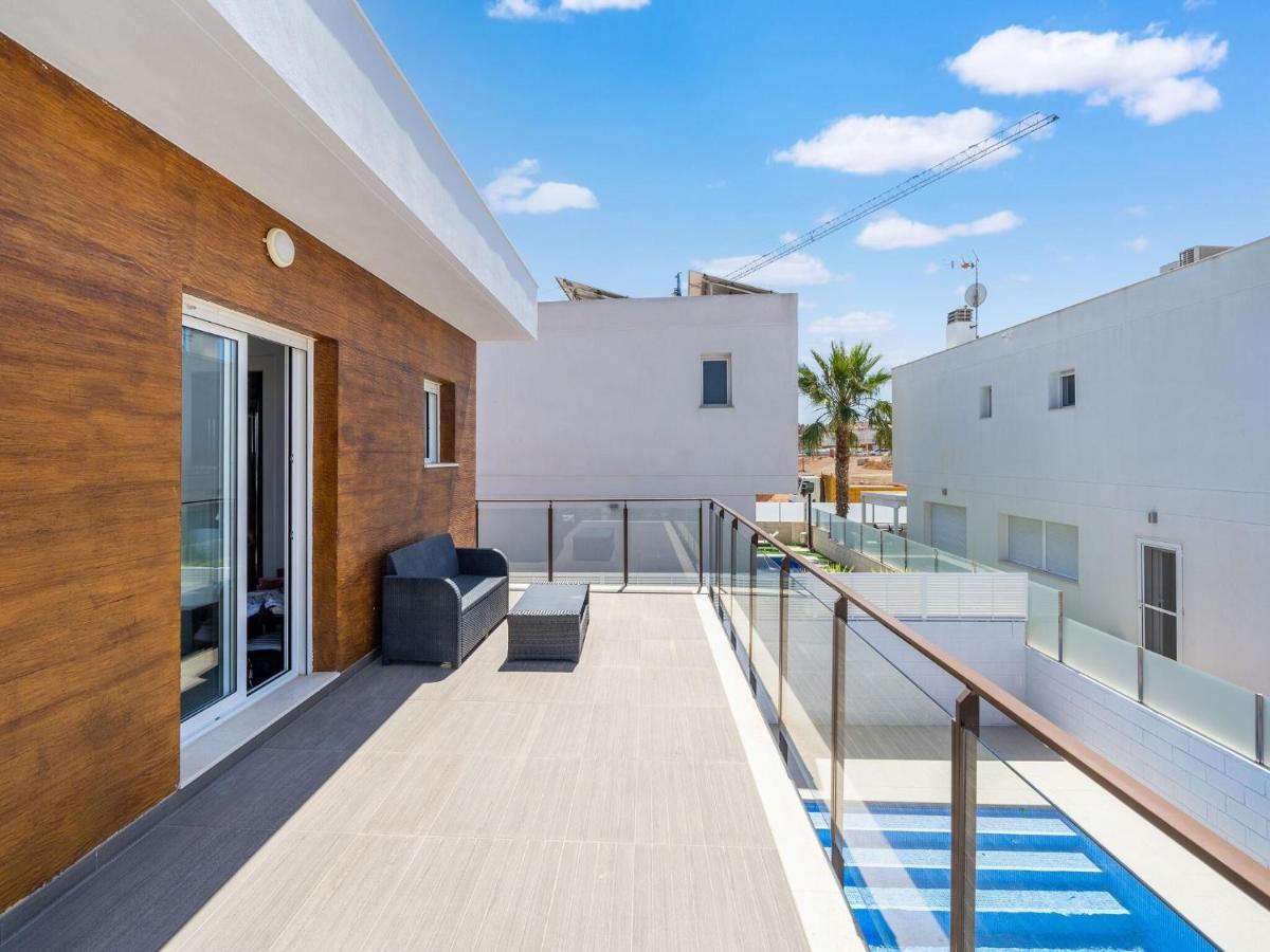 גראן אלקנט Belvilla By Oyo Villa Dara מראה חיצוני תמונה